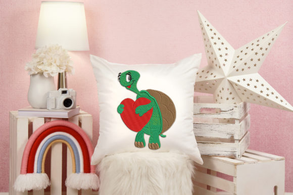 Cute Baby Turtle: A Designer’s Review for Personalized Gifts